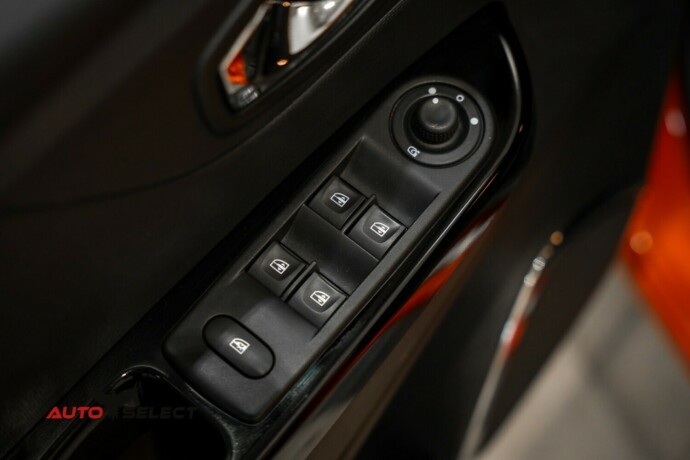 renault-captur-bensin-2013-big-20