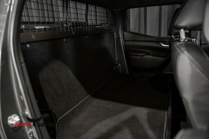 mercedes-benz-x-klasse-diesel-2020-big-13