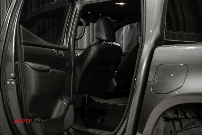 mercedes-benz-x-klasse-diesel-2020-big-14