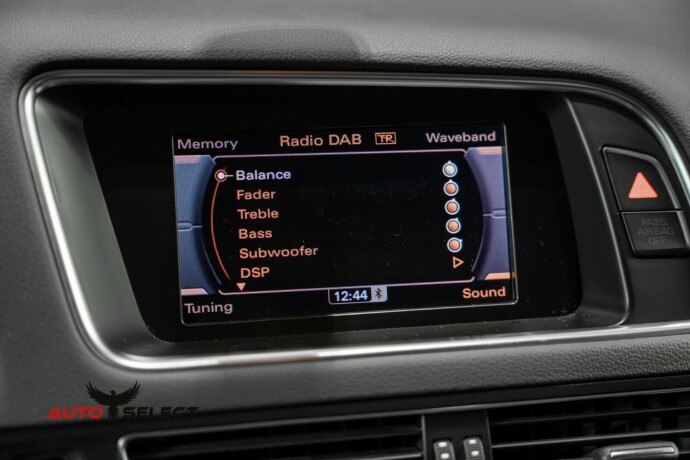 audi-q5-diesel-2011-big-37