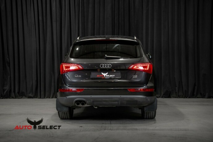 audi-q5-diesel-2011-big-8