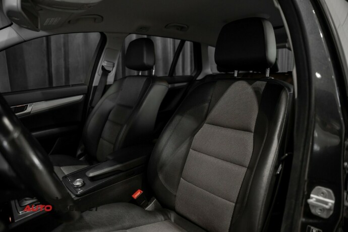 mercedes-benz-c-klasse-bensin-2011-big-23