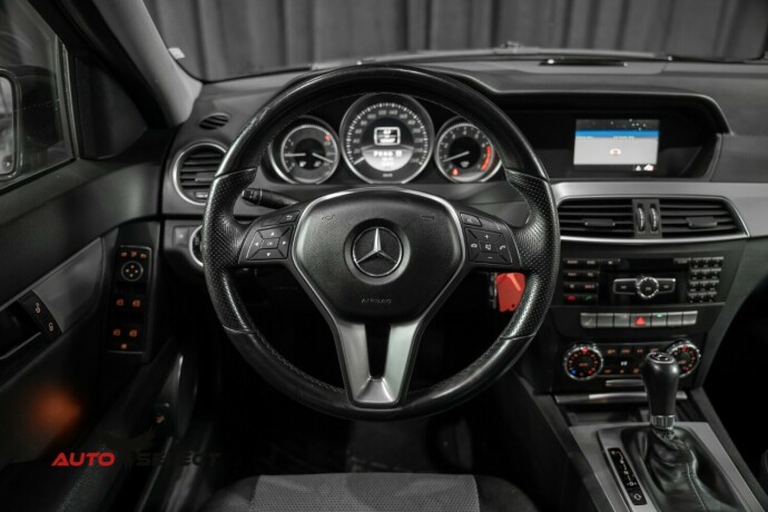 mercedes-benz-c-klasse-bensin-2011-big-25