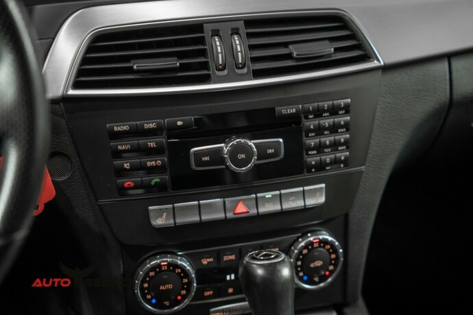 mercedes-benz-c-klasse-bensin-2011-big-31
