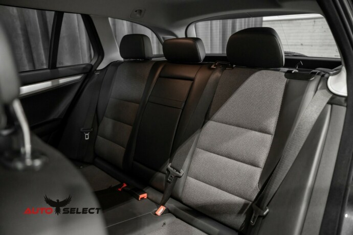 mercedes-benz-c-klasse-bensin-2011-big-16