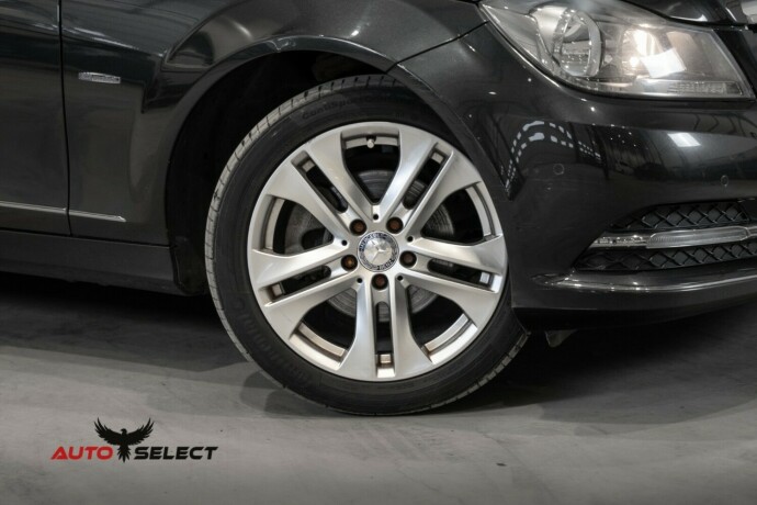 mercedes-benz-c-klasse-bensin-2011-big-2