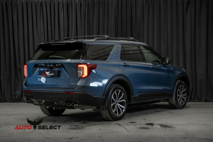 ford-explorer-elektrisitetbensin-2021-big-15
