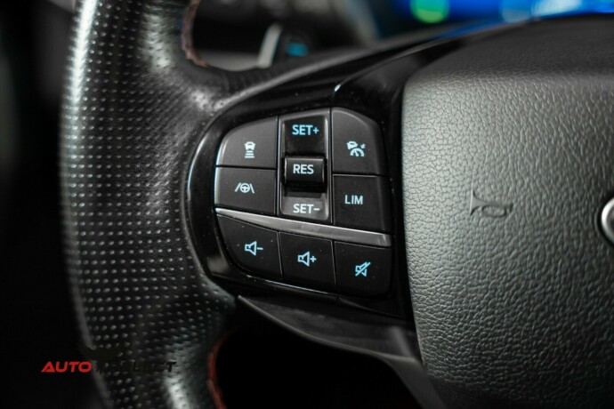ford-explorer-elektrisitetbensin-2021-big-35