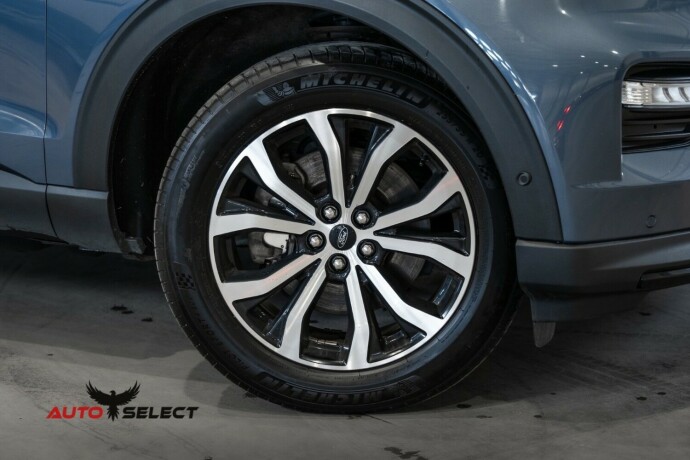 ford-explorer-elektrisitetbensin-2021-big-3