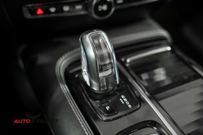 volvo-v60-elektrisitetbensin-2019-big-42