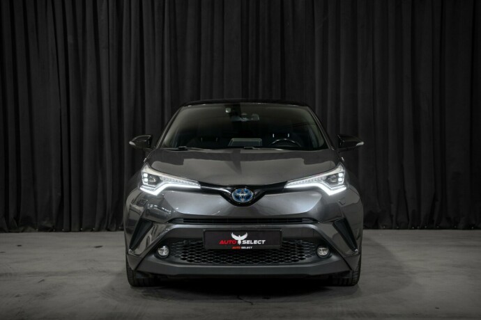 toyota-c-hr-elektrisitetbensin-2018-big-3