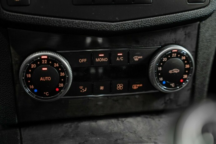 mercedes-benz-c-klasse-bensin-2008-big-47
