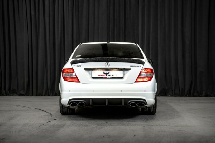 mercedes-benz-c-klasse-bensin-2008-big-11