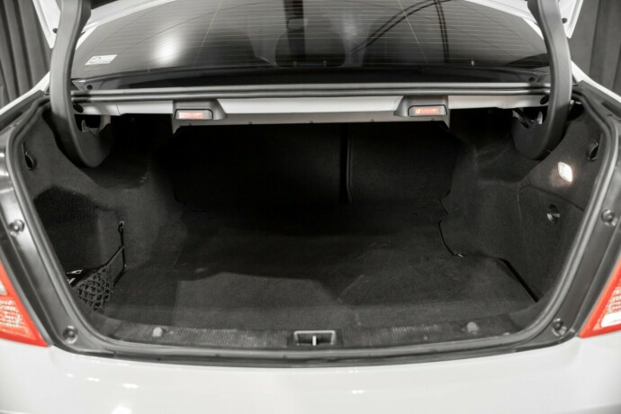 mercedes-benz-c-klasse-bensin-2008-big-12