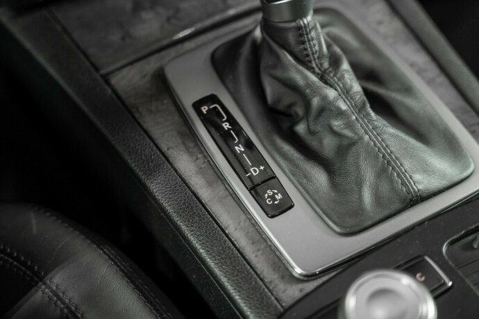 mercedes-benz-c-klasse-bensin-2008-big-45