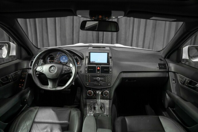 mercedes-benz-c-klasse-bensin-2008-big-36