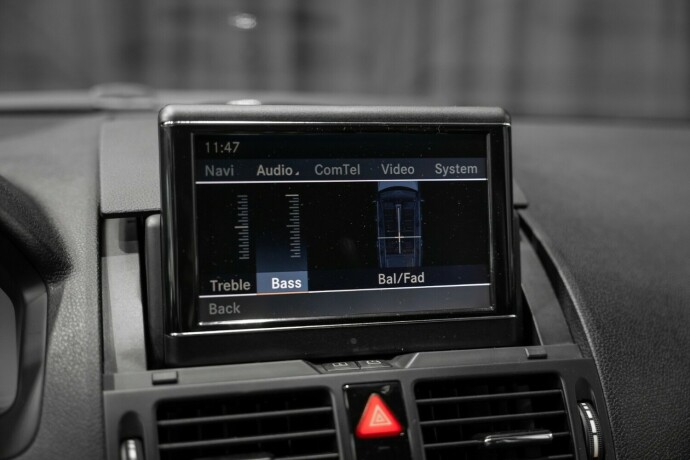 mercedes-benz-c-klasse-bensin-2008-big-52