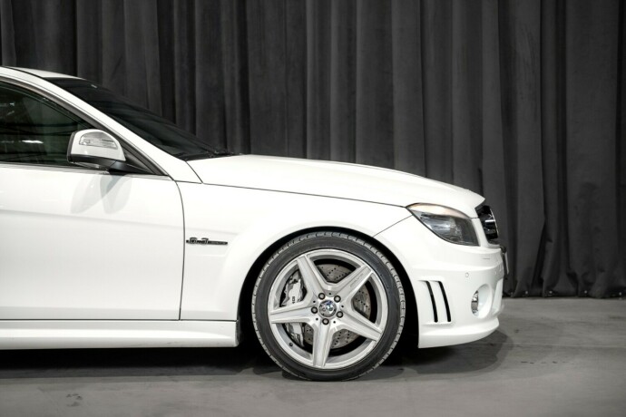 mercedes-benz-c-klasse-bensin-2008-big-18
