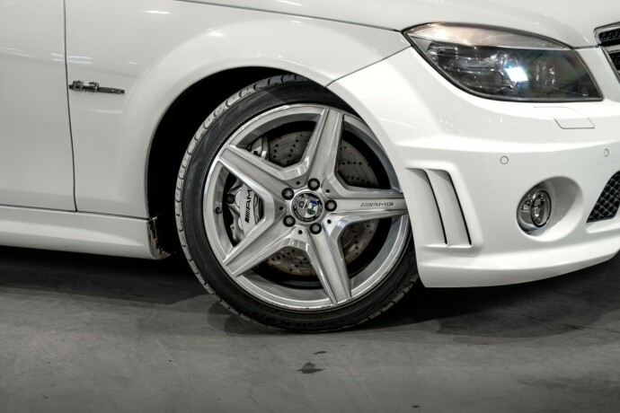 mercedes-benz-c-klasse-bensin-2008-big-2
