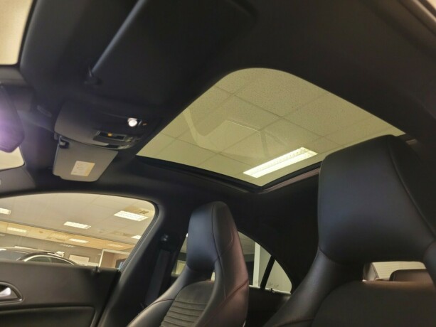 mercedes-benz-cla-bensin-2015-big-23