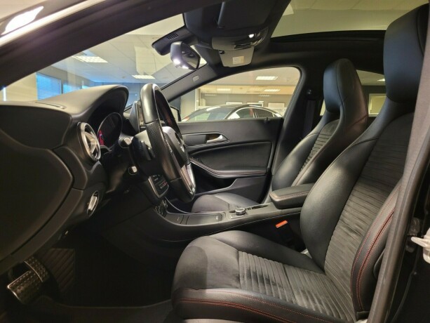 mercedes-benz-cla-bensin-2015-big-21