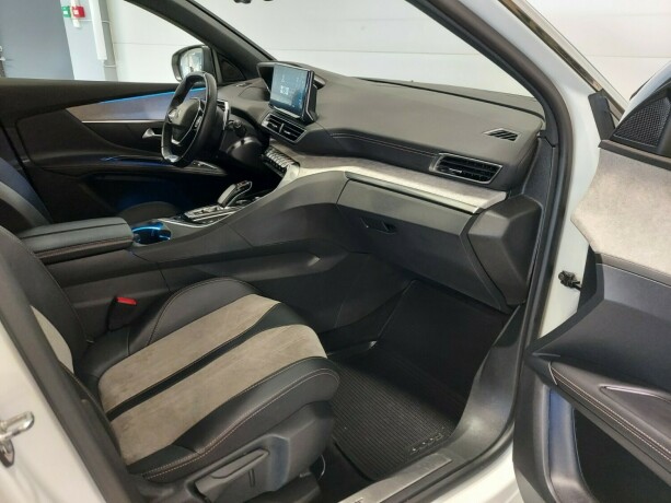 peugeot-3008-elektrisitetbensin-2021-big-18