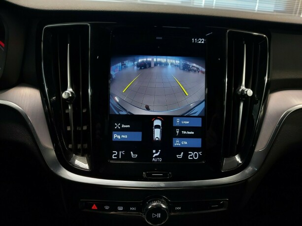 volvo-v60-cross-country-diesel-2020-big-30