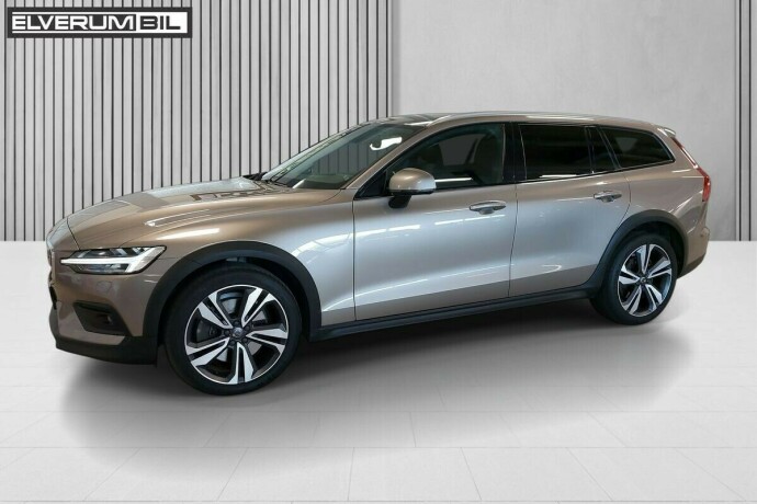 volvo-v60-cross-country-diesel-2020-big-2