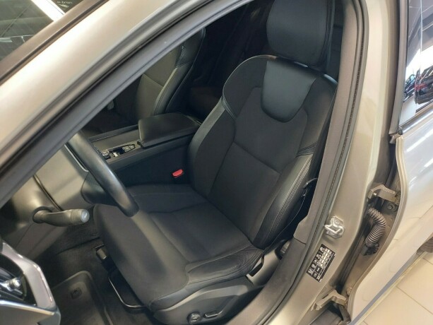 volvo-v60-cross-country-diesel-2020-big-16