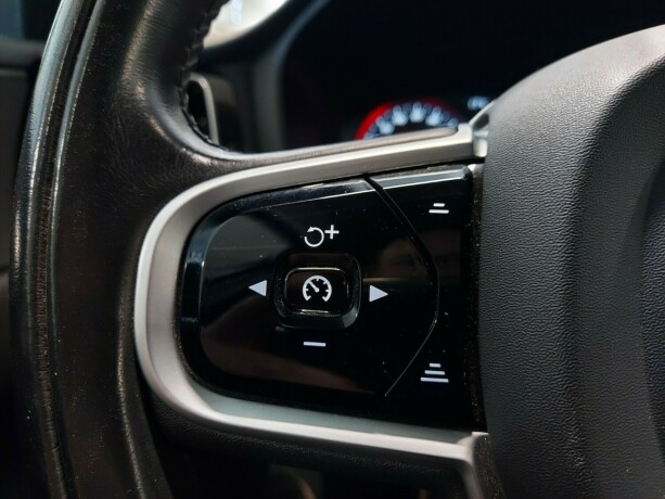 volvo-v60-cross-country-diesel-2020-big-33