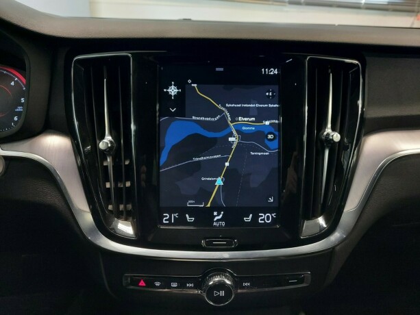 volvo-v60-cross-country-diesel-2020-big-37