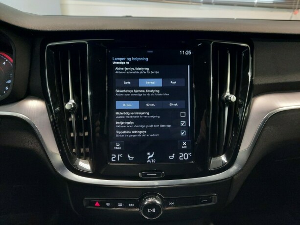 volvo-v60-cross-country-diesel-2020-big-38
