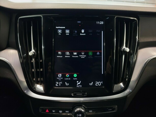 volvo-v60-cross-country-diesel-2020-big-35