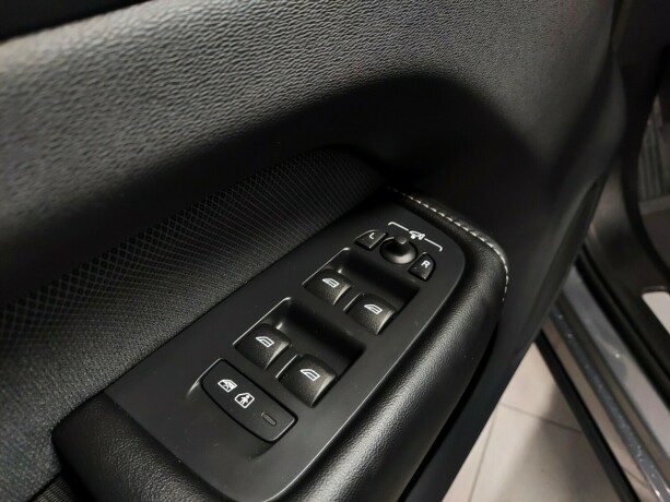 volvo-xc-60-elektrisitetbensin-2020-big-33