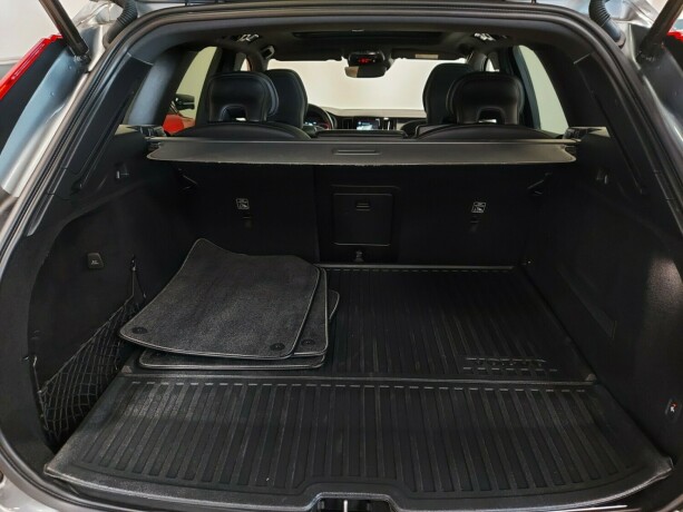volvo-xc-60-elektrisitetbensin-2020-big-30