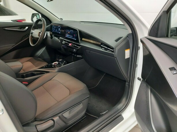 kia-e-niro-elektrisitet-2023-big-20