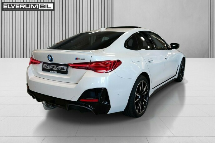 bmw-i4-m50-elektrisitet-2025-big-7