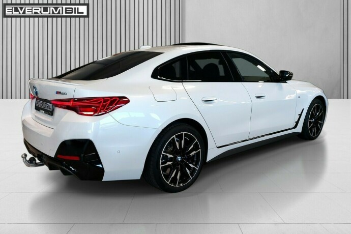 bmw-i4-m50-elektrisitet-2025-big-8