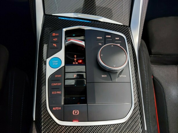 bmw-i4-m50-elektrisitet-2025-big-43