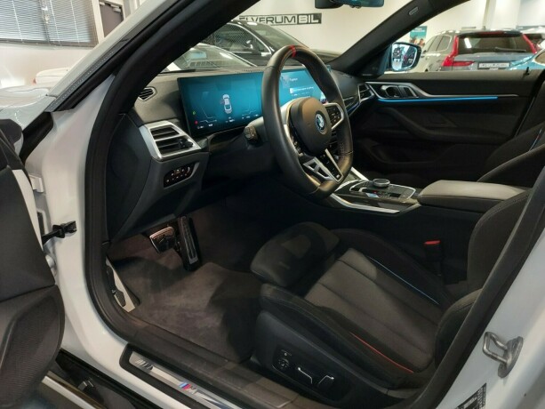 bmw-i4-m50-elektrisitet-2025-big-20