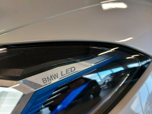 bmw-i4-m50-elektrisitet-2025-big-16