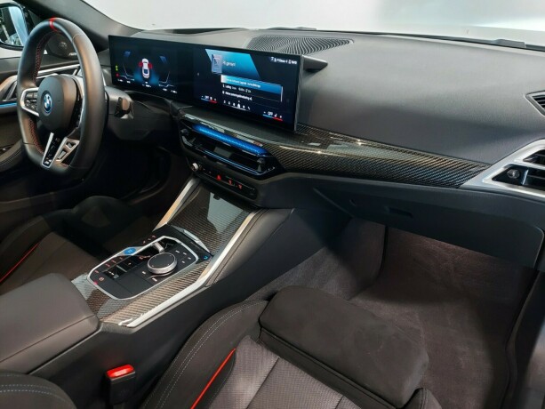 bmw-i4-m50-elektrisitet-2025-big-27