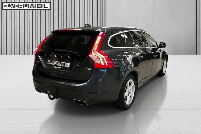volvo-v60-diesel-2017-big-8