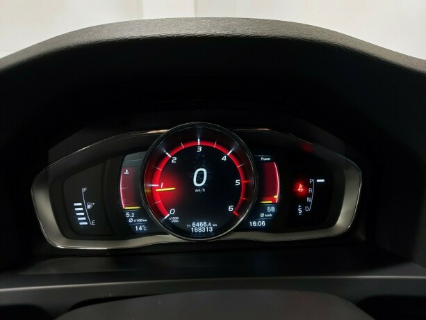 volvo-v60-diesel-2017-big-29