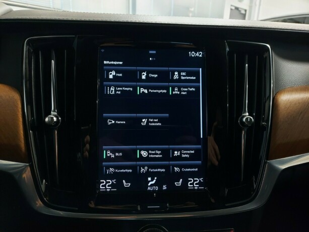 volvo-v90-elektrisitetbensin-2019-big-40