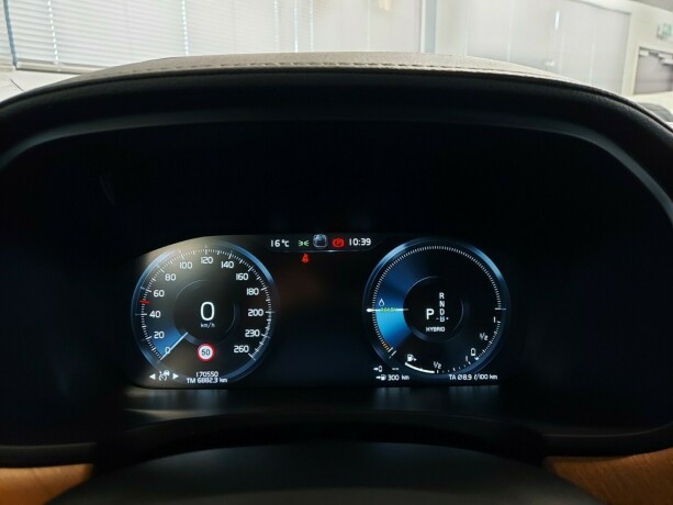 volvo-v90-elektrisitetbensin-2019-big-27