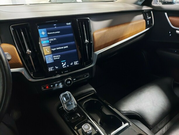 volvo-v90-elektrisitetbensin-2019-big-43