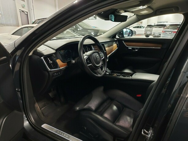 volvo-v90-elektrisitetbensin-2019-big-13