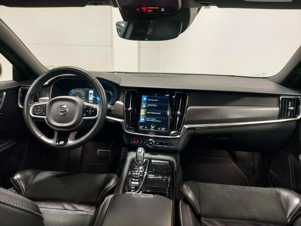 volvo-v90-elektrisitetbensin-2019-big-26