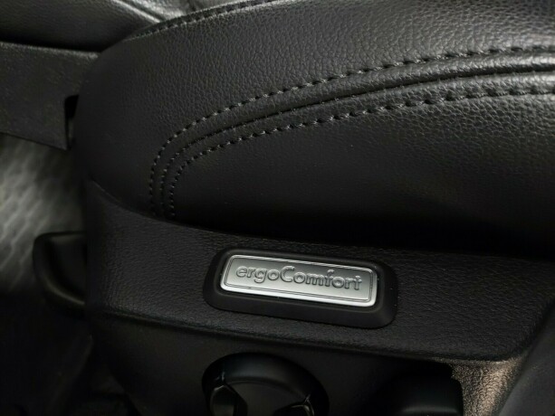 volkswagen-passat-alltrack-diesel-2019-big-27